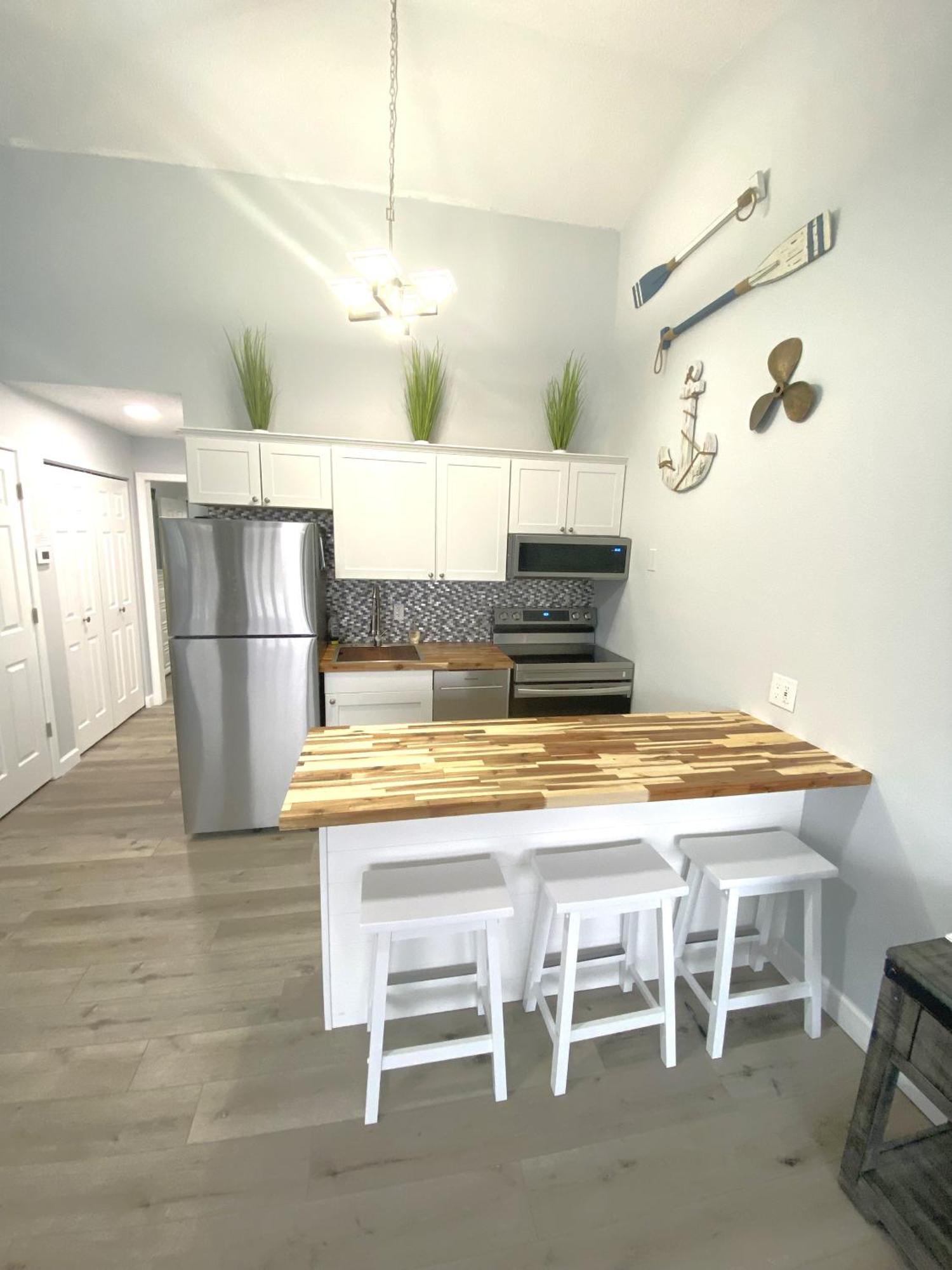 B Lakefront! Remodeled, Boat Slip, Patio Views, Pool, Boat Ramp, Wifi Осейдж-Біч Екстер'єр фото